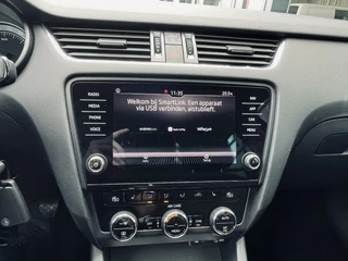 Škoda Octavia OCTAVIA 1.0 BUSINESS COMBI |LEER|CARPLAY|TREKHAAK|STOELV. - afbeelding nr 15
