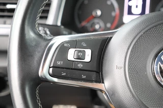 Volkswagen T-Roc Volkswagen T-Roc 1.6 TDI Style Business R-Line, Cruise Control, Apple Carplay, Parkeersensoren - afbeelding nr 28