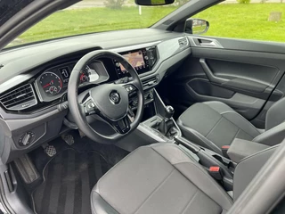 Volkswagen Polo Volkswagen Polo 1.0 TSI Highline R-Line LED|Stoelverwarming|Climate control|AppleCarplay - afbeelding nr 19