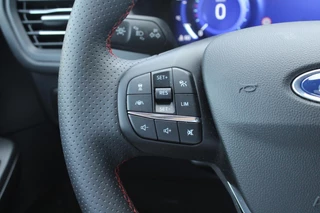 Ford Kuga Ford Kuga 2.5 PHEV Graphite Tech Edition 225pk | Driver Assistance Pack | Technology pack | Wegklapbare Trekhaak  | Panorama dak | Winterpack | Verlengde fabrieksgarantie tot 05-2028 - afbeelding nr 24