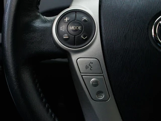 Toyota Prius Toyota Prius 1.8 Plug-in Executive Business | Leder | Navigatie | Camera - afbeelding nr 26