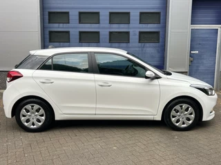 Hyundai i20 Hyundai i20 1.2 Go! Airco l Carplay l DAB l Bluetooth - afbeelding nr 5
