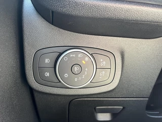 Ford Fiesta Ford Fiesta 1.0 EcoBoost ST-Line 100pk Trekhaak | Cruise control | Apple Carplay | Android auto | Climate control - afbeelding nr 23