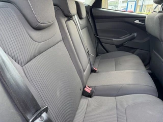 Ford Focus Airco/ECC,Cruisecontrol,Navigatie - afbeelding nr 6
