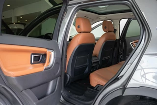 Land Rover Discovery Sport Land Rover Discovery Sport 2.2 SD4|190PK 4WD|HSE Luxury|2e Eig|Leder|Panoramadak|Trekhaak|Camera|Volledig Onderhouden|Top Conditie - afbeelding nr 18