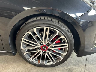 Kia Ceed Kia Ceed 1.6 T-GDI GT / 204PK Automaat / voll - afbeelding nr 11