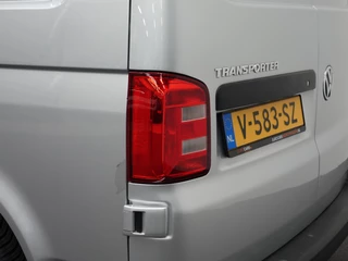 Volkswagen Transporter Volkswagen Transporter 102pk L1H1 Highline Navigatie 18