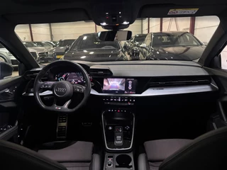 Audi A3 Audi A3 Sportback 40 TFSI e 3x S line panorama - afbeelding nr 18