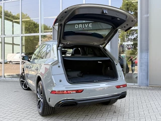 Audi Q5 Audi Q5 55 TFSI e quattro S-Line Competition Quantum Grey|Pano|B&O|Memory|Matrix|21