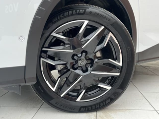 Peugeot 3008 Peugeot 3008 Hybrid 136 GT | 360 Camera | Carplay | Elektrische achterklep | - afbeelding nr 3