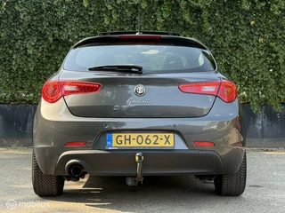 Alfa Romeo Giulietta Alfa Romeo Giulietta 1.4 T Exclusive | Leder | Pano | 170PK - afbeelding nr 8