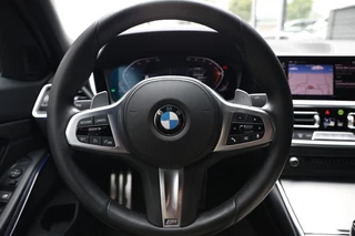 BMW 3 Serie BMW 3 Serie 318i M-Sport Automaat NAP/Schuifdak/19inch/Cam/Sfeerverl - afbeelding nr 29