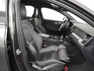 Volvo S60 Volvo S60 2.0 T8 AWD Twin Engine R-Design LEDER | MEMORY SEAT | RIJKLAAR INCL. 12 MND. BOVAGGARANTIE - afbeelding nr 43