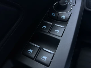 Ford Focus Ford Focus Wagon 1.0 EcoBoost Hybrid ST Line X | 125pk | LED-koplampen | Navigatie - afbeelding nr 22