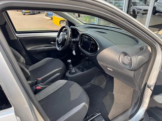 Toyota Aygo Toyota Aygo X 1.0 VVT-I MT First Edition - camera - afbeelding nr 25