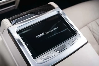 BMW 7 Serie BMW 7-serie 750i xDrive M Sport B&W Massage 360c 21'' Laser - afbeelding nr 30