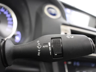 Lexus IS Lexus IS 300h Luxury Line | Mark Levinson | Schuifdak | Stoelkoeling - afbeelding nr 23