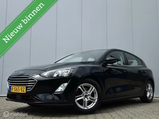 Ford Focus - 363693441-0
