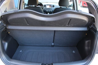Hyundai i10 Hyundai i10 1.0i Comfort + Navigatie - afbeelding nr 12