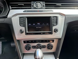 Volkswagen Passat Volkswagen Passat Variant 1.4 TSi Aut.ACT Highline NAvi Camera - afbeelding nr 23