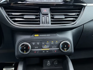 Ford Kuga Ford Kuga 2.5 PHEV Graphite Tech Ed TECHPACK! BLACKPACK! PANODAK! - afbeelding nr 27