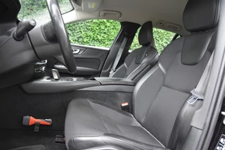 Volvo V60 Volvo V60 2.0 T6 Twin Engine AWD Momentum Pro - afbeelding nr 7
