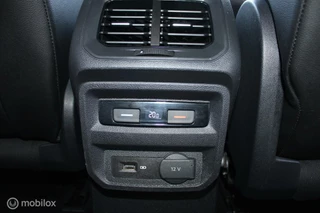 Volkswagen Tiguan Volkswagen Tiguan 1.5 TSI ACT Highline R-LINE HUD VIRTUAL DASHBOARD - afbeelding nr 26