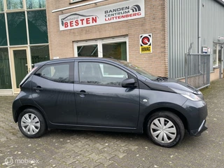 Toyota Aygo Toyota Aygo 1.0 VVT-i x-now - afbeelding nr 9