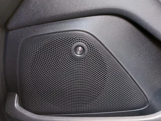 Ford Fiesta Ford Fiesta 1.0 EcoBoost 101pk Titanium First Edition | Navi | Apple Carplay+Android Auto | Clima | Adap. Cruise | B&O Sound | Pdc V+A+Assist+Camera | Rijstrook+Licht+Regensensor | Mistlampen | 16''lm - afbeelding nr 26