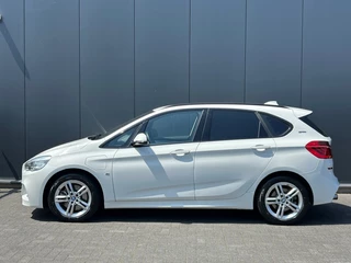 BMW 2 Serie BMW 2 Serie Active Tourer 225xe M Sport Shadow Leder Navi+ HUD Cruise E.klep NL-auto - afbeelding nr 12