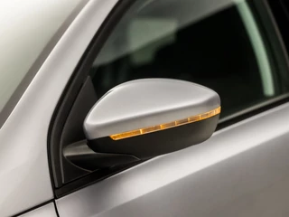Peugeot 308 (PANORAMADAK, APPLE CARPLAY, GROOT NAVI, PARKEERSENSOREN, SPORTSTOELEN, GETINT GLAS, CRUISE, NIEUWE APK, NIEUWSTAAT) - afbeelding nr 30