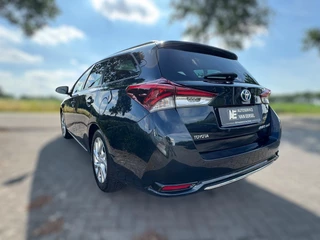 Toyota Auris Toyota Auris Touring Sports 1.8 Hybrid Lease pro HYBRID / CAMERA / PANORAMADAK / CRUISE / PDC / STOELVERW - afbeelding nr 33