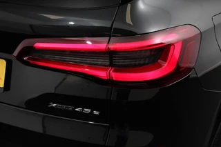 BMW X5 BMW X5 xDrive45e M Sport High Executive 394pk | Lederen Bekleding | Schuif-Panorama dak | Navigatie | Lichtmetalen velgen 20
