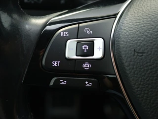 Volkswagen Touran Volkswagen Touran 1.0 TSI Comfortline | 7-persoons | Navigatie | Afn. Trekhaak | S - afbeelding nr 28