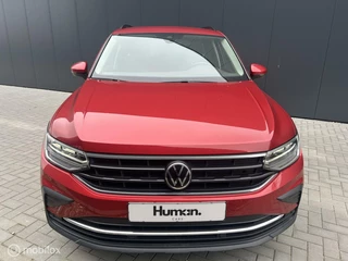 Volkswagen Tiguan Volkswagen Tiguan 1.5 TSI Life 2022 Trekhaak 20 inch N.A.P - afbeelding nr 12