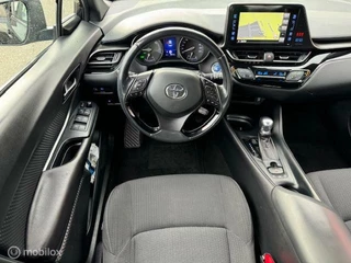 Toyota C-HR Toyota C-HR 1.8 Hybrid Dynamic Automaat Navigatie , Camera achter , Cruise controle , Bluetooth , Hoge instap , Zuinig in brandstof verbruik - afbeelding nr 17