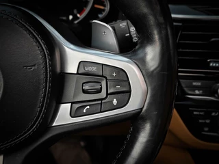 BMW 5 Serie BMW 5-serie Touring 530d xDrive M-Sport | HUD | PANO | H&K | TREKHAAK | LEER | CARPLAY | FULL OPTION - afbeelding nr 42