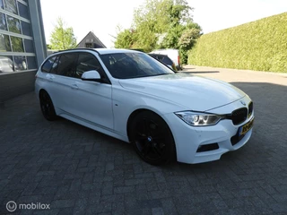 BMW 3 Serie BMW 3-serie Touring 320d M Sport Edition - afbeelding nr 9