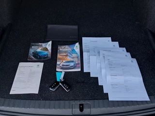 Škoda Octavia 1.4 TSI iV PHEV Business Edition | Origineel NL | Navi | Apple Carplay+Android Auto | Clima | Cruise | Led Koplampen | Pdc V+A | Rijstrook+Licht+Regensensor | 18''lm - afbeelding nr 39