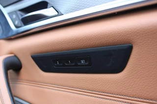 BMW 5 Serie BMW 5-serie 520i High Executive M-Sport | Schuifdak | H&K | Trekhaak - afbeelding nr 43