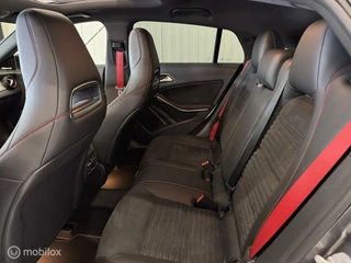 Mercedes-Benz CLA Mercedes CLA-klasse SB AMG 45 4MATIC | Pano | Drivers Pack - afbeelding nr 20