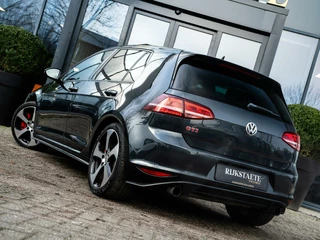 Volkswagen Golf Volkswagen Golf 2.0 TSI GTI Performance|PANO|CAMERA|18'' - afbeelding nr 35