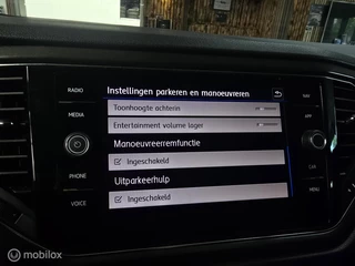 Volkswagen T-Roc Volkswagen T-Roc 1.5 TSI Sport R Line/ ACC/ Virtual/ Park.hulp - afbeelding nr 42