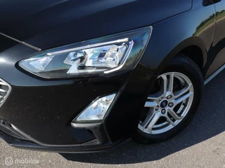 Ford Focus Ford Focus Wagon EcoB H6 Navigatie Stoel-Stuurverwarming Camera Chroom Carplay - afbeelding nr 2