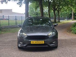 Ford Focus Ford Focus 1.0 ST-Line/1e Eig/Deal Ond/Camera/125PK/18''/Vol - afbeelding nr 4