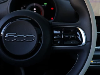 Fiat 500 Fiat 500 La Prima 42 kWh | Technology | Winter | BTW | 17