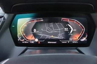 BMW 1 Serie BMW 1-serie 118i 140PK AUTOMAAT EXECUTIVE EDITION | PANORAMISCH SCHUIF/KANTELKDAK | AFNEEMBARE TREKHAAK | DRAADLOZE TELEFOONLADER | DRAADLOZE APPLE CARPLAY/ANDROID AUTO | NAVIGATIE | ACHTERUITRIJ CAMERA | PARKEERSENSOREN VOOR EN ACHTER | CRUISE CONTROL | FULL LED KOPLAMPEN | CLIMATE CONTROL | ALL SEASON BANDEN | 17