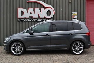 Volkswagen Touran Volkswagen Touran 1.4 TSI DSG Highline LED/ACC/Trekhaak/Automaat - afbeelding nr 2