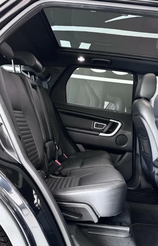 Land Rover Discovery Sport Land Rover Discovery Sport 2.0Si4 4WD HSE 7p.2 jaar garantie - afbeelding nr 28