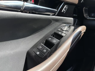 Mazda CX-30 Mazda CX-30 2.0 e-SkyActiv-X M Hybrid Luxury 1e Eig., Dealer ondh, 186 PK, Navigatie, Leer, A. Rij-camera, Head-Up, Bose, Stoel & Stuur verw, Stoel geheugen, Apple Carplay / Android Auto, A. klep electr. - afbeelding nr 18